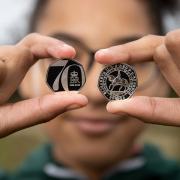 The Royal Mint reveals first collectable coin in Platinum Jubilee collection (The Royal Mint)