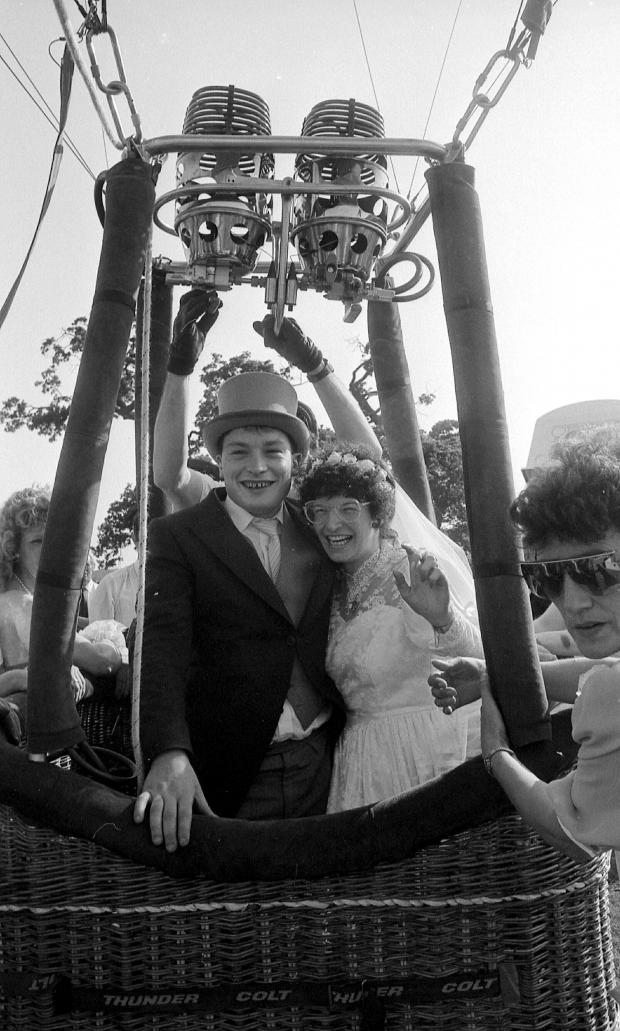 Border Counties Announcer: Oswestry couple married in a hot air balloon in 1987.