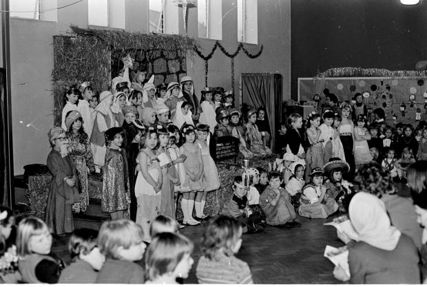 Border Counties Advertizer: Children from middleton Road School, Oswestry, at their nativity play in 1974.