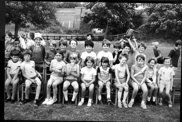 Border Counties Advertizer: Ellesmere Sports day1984