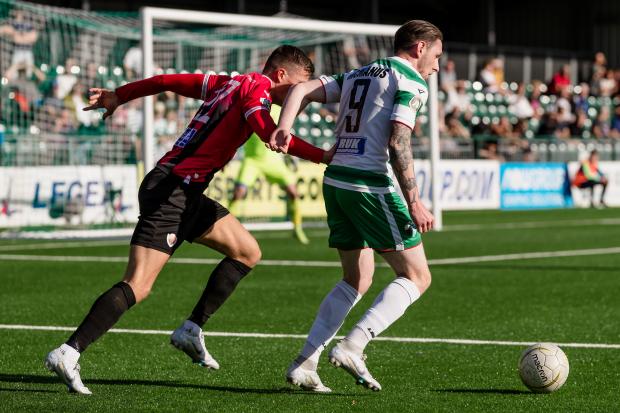 OSWESTRY, ENGLAND - 26 JULY 2022: The New Saints' Declan Mcmanus during the UEFA Europa Conference League second qualifying round 2nd leg fixture between Cymru premier’s The New Saints FC & Icelands Víkingur Reykjavík at Park