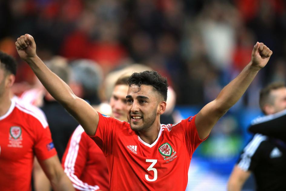 Former Wrexham defender Neil Taylor warns club to avoid ‘circus’ over signings