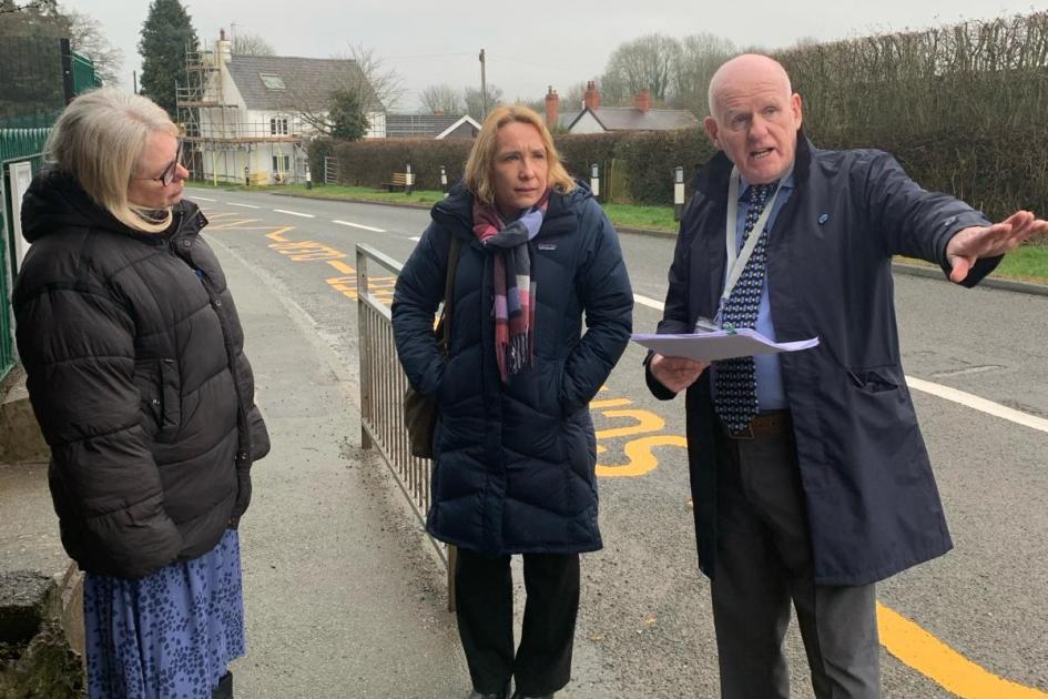 Shropshire MP backs Weston Rhyn Primary road safety fight 