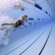 Powys Council has announced it will not be temporarily closing leisure centres and swimming pools.